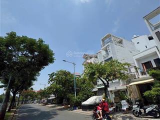 Bán nhà mặt tiền lò gốm đoạn gần bãi sậy (10m9) dài 23m, 25 tỷ 5, q. 6