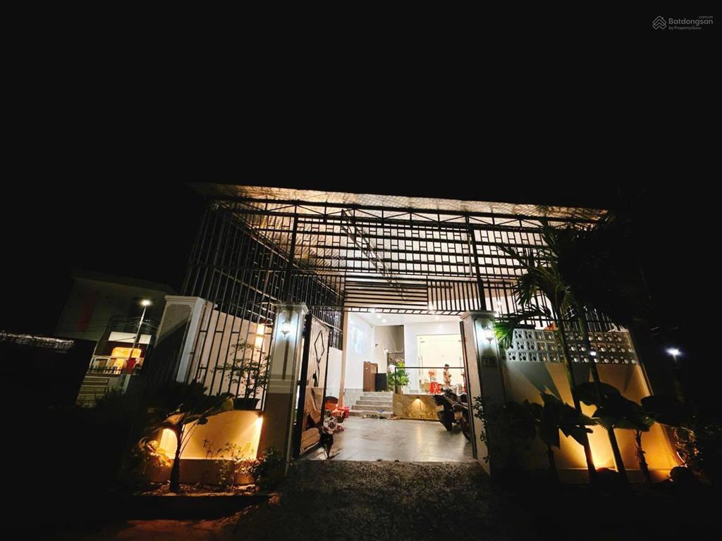 Bán nhà 1 trệt mê mái cạnh khu đô thị mỹ gia đường thái thông  vĩnh thái