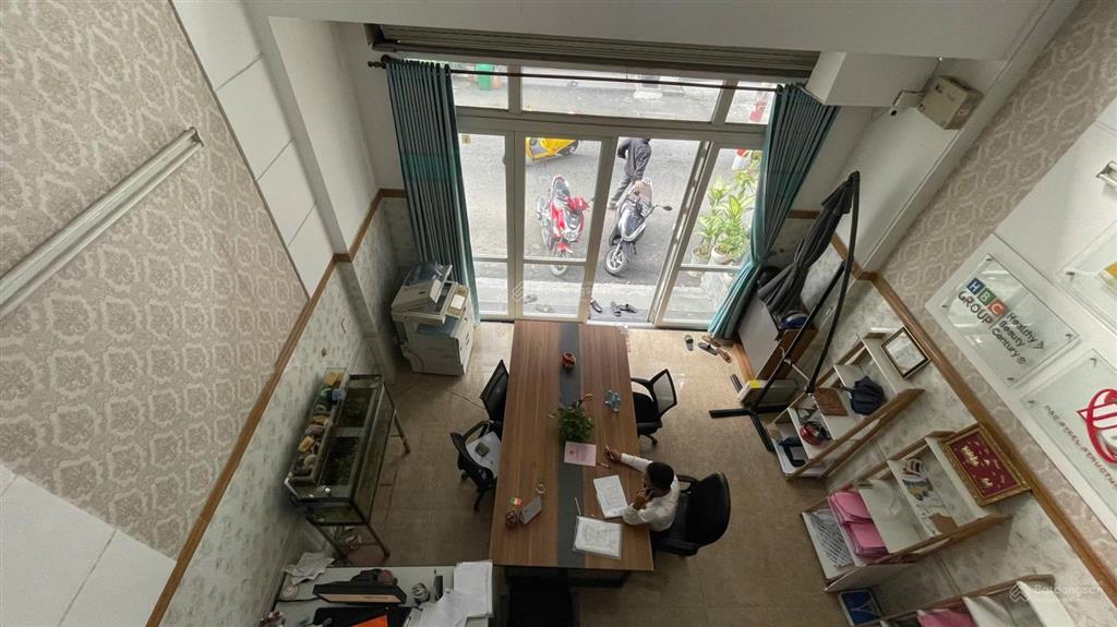 Bán nhà diện tích 51m2 (5*10,5) 1 trệt 1 lửng 3 lầu, xây lệt tầng. xe hơi ngủ trong nhà.