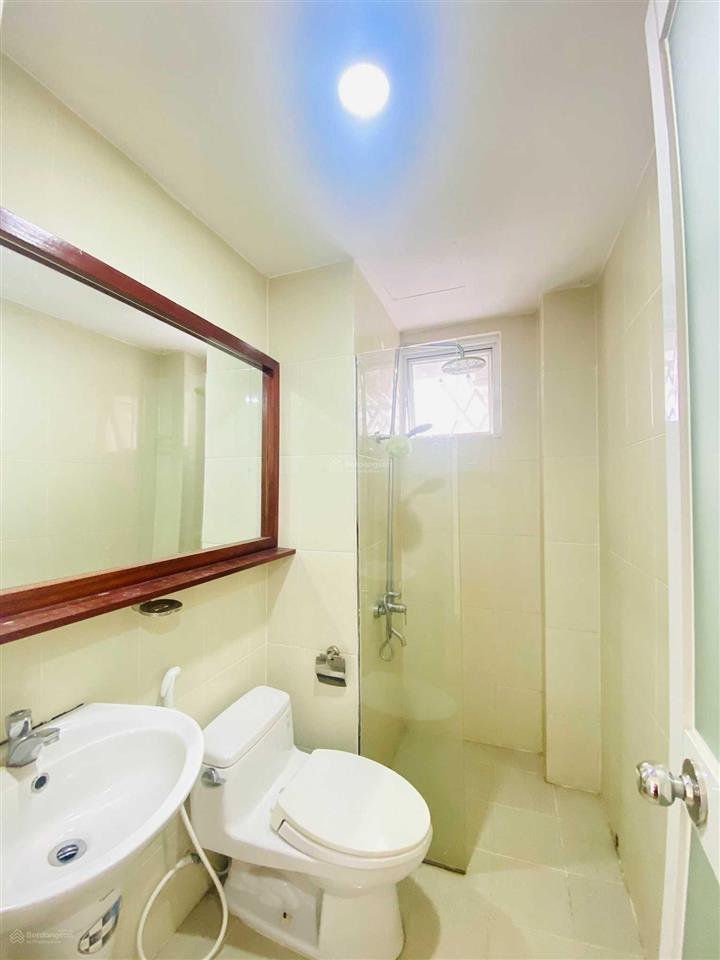 Cho thuê căn hộ thủ thiêm sky. 2pn.2wc.60m.giá. 13tr/tháng. full nội thất.lầu cao, wiew thoáng mát.