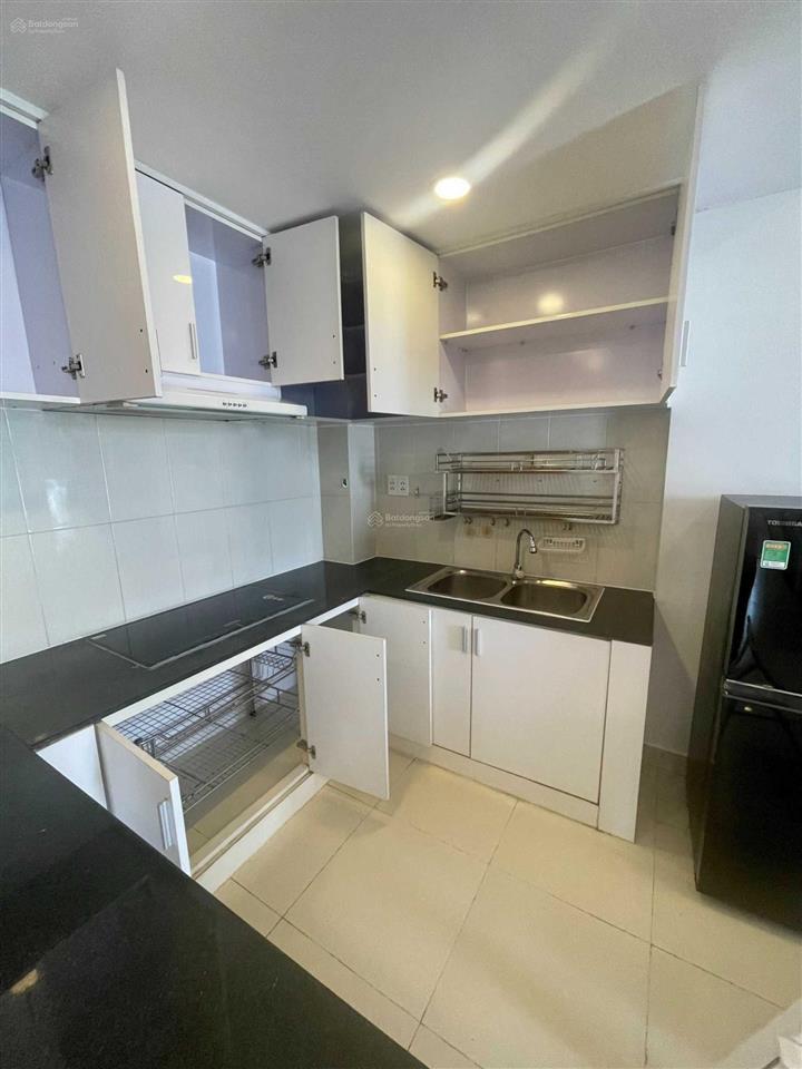 Bán căn hộ chung cư thủ thiêm sky. 2pn 2wc. giá 4.9ty , sổ hồng sang tên, full nội thất