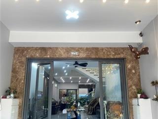 Bán nhà mặt tiền phạm hùng, kdc đại phúc dt 5x22m 3l giá 17tỷ5