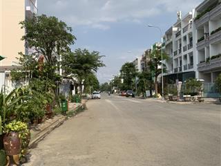 Bán nhà phố kdc đại phúc, phạm hùng, bình chánh, đường 6 (18m) ngay cổng dự án