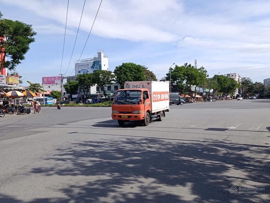 Hàng vip bán cặp đất đường lê thạch trục chính bến xe hoà minh, liên chiểu, đà nẵng