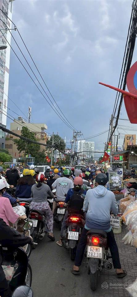 Bán đất tại lê văn lương, dt 6x34m, gần kdc thái sơn đang cho thuê 20tr/thang. giá 16 tỷ