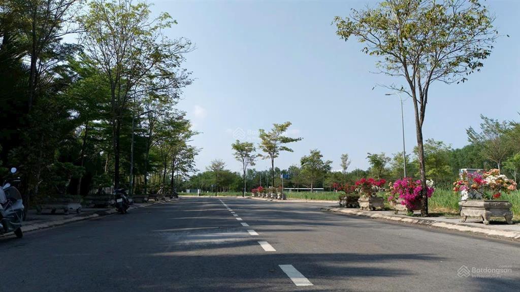 Bán đất sổ đỏ khu dân cư gia long, phước kiển. dt 6,7x12,5. đg nhựa 8m. sổ hồng. giá 6,3 tỷ