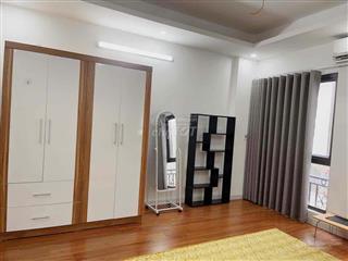 Cho thuê nhà rẻ và đẹp thái hà, đống đa hn, dt 60m2 x 5 tầng, giá 24 triệu/tháng