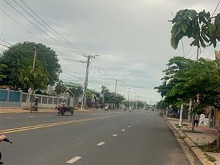 12.400m2 đất cho ae làm khu nghỉ dưỡng , giá đầu tư chỉ 1,1 triệu/m2 có 100m2 thổ cư hồ tràm