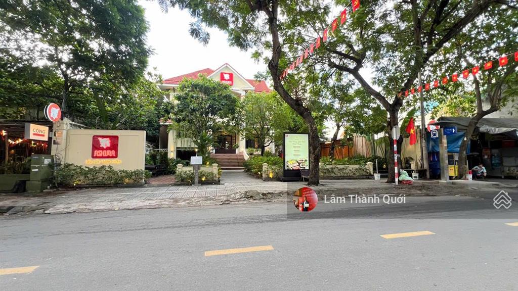 Bán nhà mt 93 xuân thuỷ, 20x45m, 896m2, 2 lầu, st, vị trí siêu hiếm, 402 tỷ
