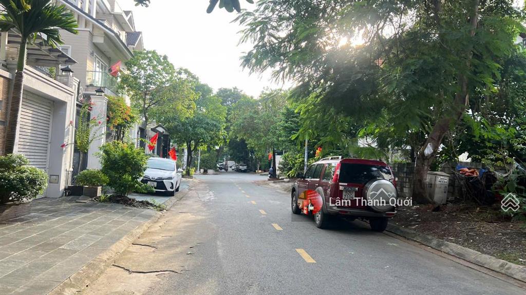 Bán nhà mt đường số 18, gần song hành, 10x20, 1 hầm, 2 lầu, hđt 150tr/t, 52 tỷ