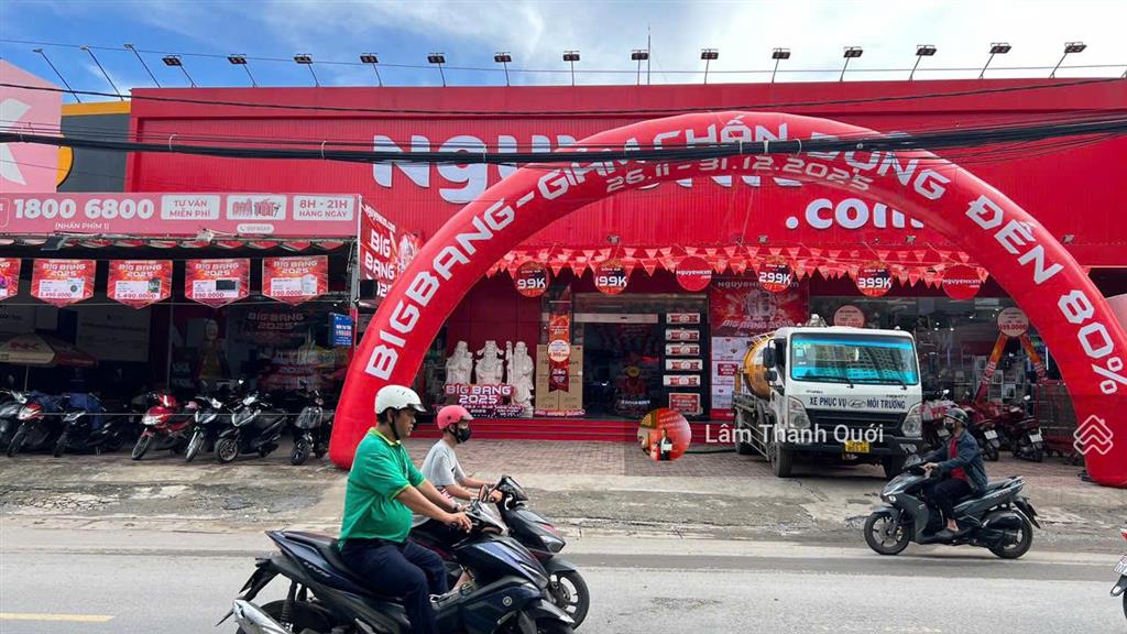 Bán nhà mt 378380 nguyễn duy trinh, 28x35, 896m2, vị trí rất đẹp, 180 tỷ