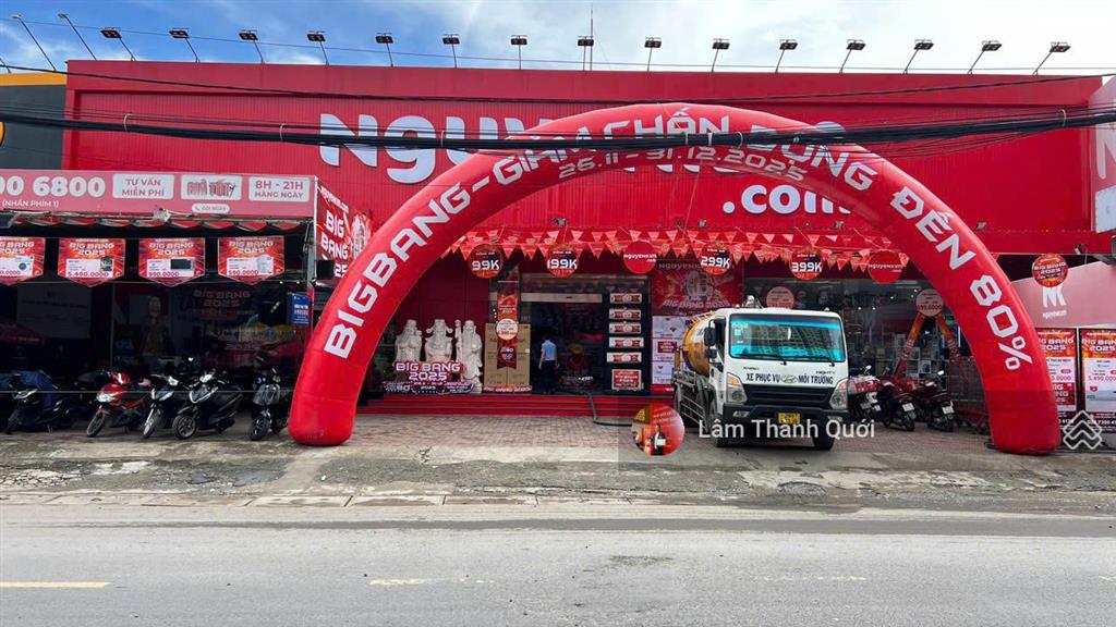 Bán nhà mt 378380 nguyễn duy trinh, 28x35, 896m2, vị trí rất đẹp, 180 tỷ