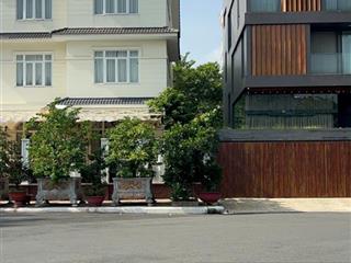 Bán villa river mark, trần não, quận 2, 15x20, 300m2, 1 hầm, 3 lầu, 6pn, 6wc, 120 tỷ