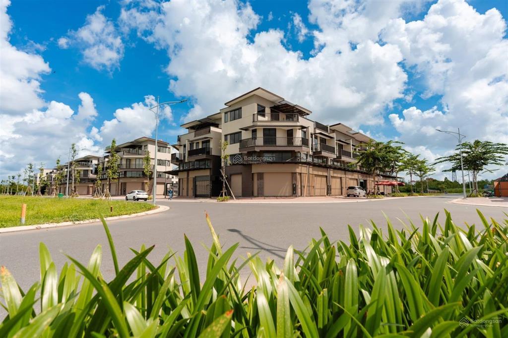 Mở bán shophouse nam long ii central lake, giá 8.1 tỷ ưu đãi 11% + 600 tr.  0933 443 ***