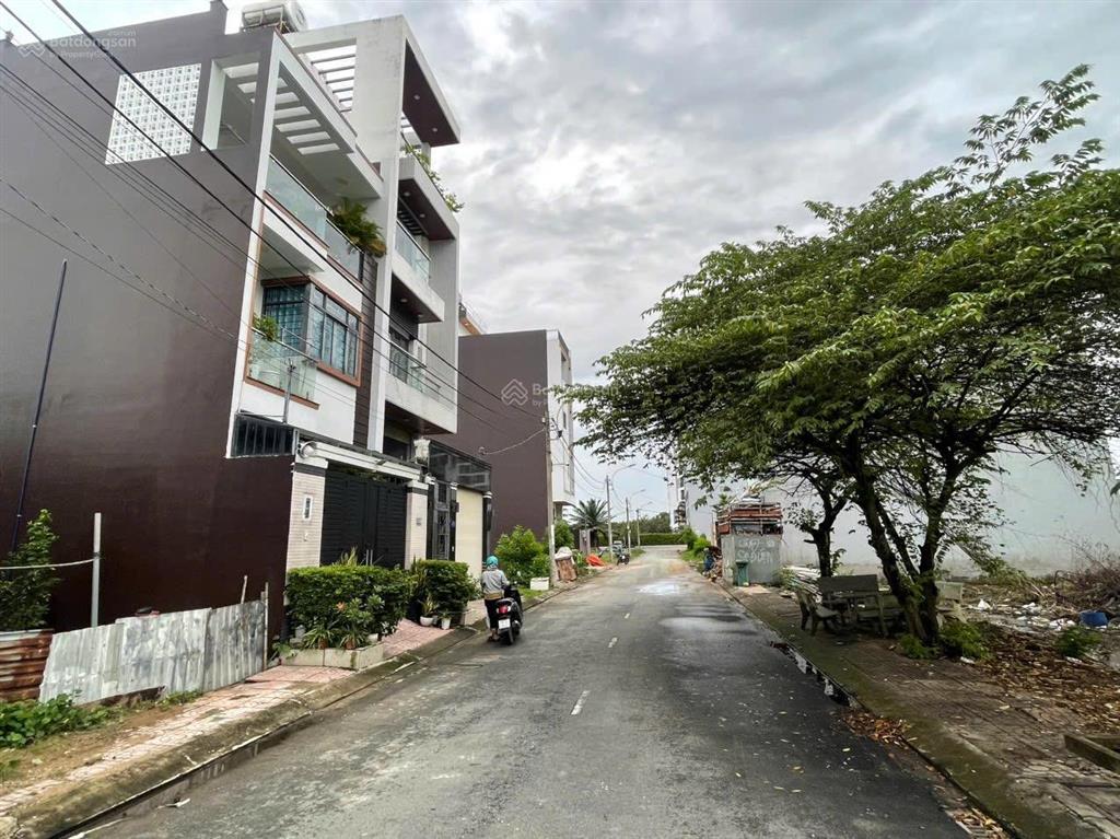 Rẻ nhất  1 lô duy nhất  xây căn hộ dịch vụ hay ở đều đẹp  89,6m2  6,2 tỷ thương lượng