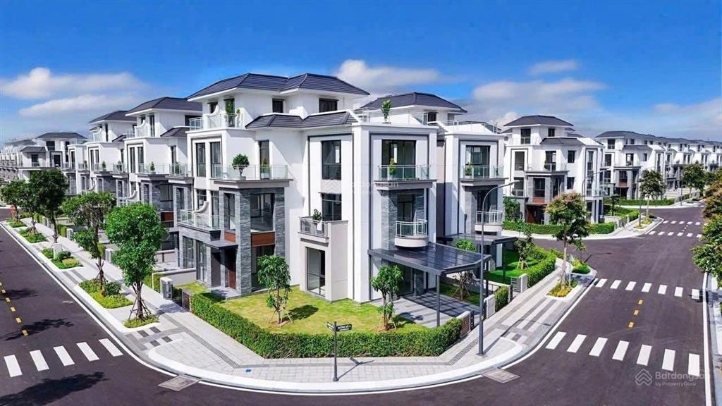 Lô view rạch, đẹp hiếm còn lại duy nhất của dự án topia.