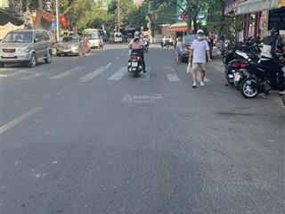 Cần bán nhà 1 trệt 1 lầu ngay trường chính trị, gần đường vũ hồng phô p.bình đa giá 3,9 tỷ