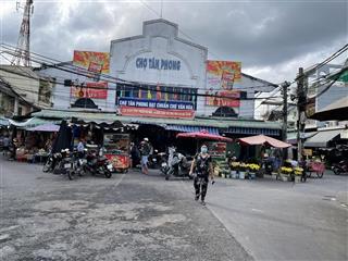 Cần bán nhà 1 trệt 1 lầu mặt tiền hẻm kinh doanh ngay chợ tân phong, gần nguyễn ái quốc giá 5,4 tỷ