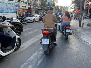 Chính chủ cần bán nhà mặt tiền trương định gần vincom trung tâm biên hoà dt 15,6x39(nở hậu 18,3m)