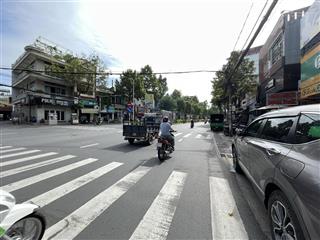 Bán nhà 1 trệt 2 lầu gần chợ phúc hải p. tân phong giá 3,7 tỷ đường xe ô tô