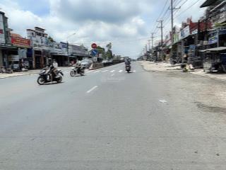 Định cư nước ngoài cần bán 1,1 mẫu 2mặt tiền quốc lộ 1a huyện xuân lộc  đồng nai giá chỉ 23,5 tỷ