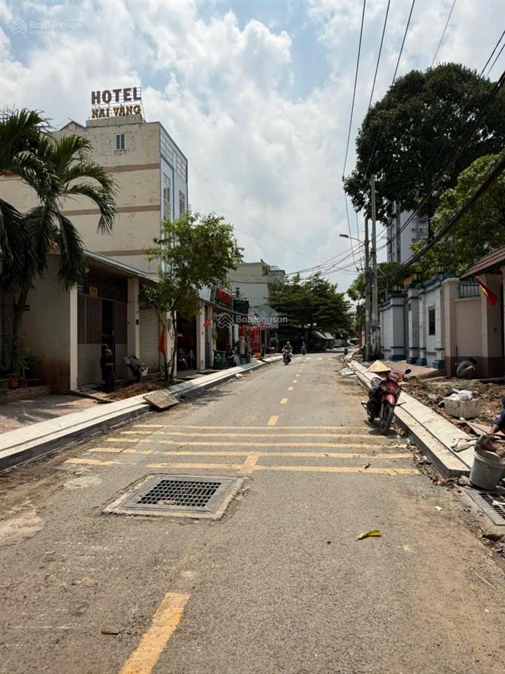Chủ bán gấp 118 m2 đất .. mặt tiền đường số 8 linh trung ,