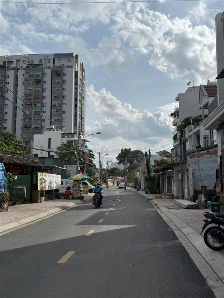 Siêu phẩm linh trung ngay trung tâm đường số 8 giá cực tốt 5,9 tỷ