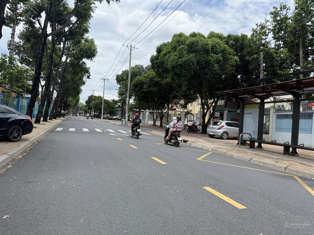 Hàng cực hiếm, đất 100m2... hẻm ô tô đường số 6 phường linh chiểu thủ đức, ac quan tâm  sớm
