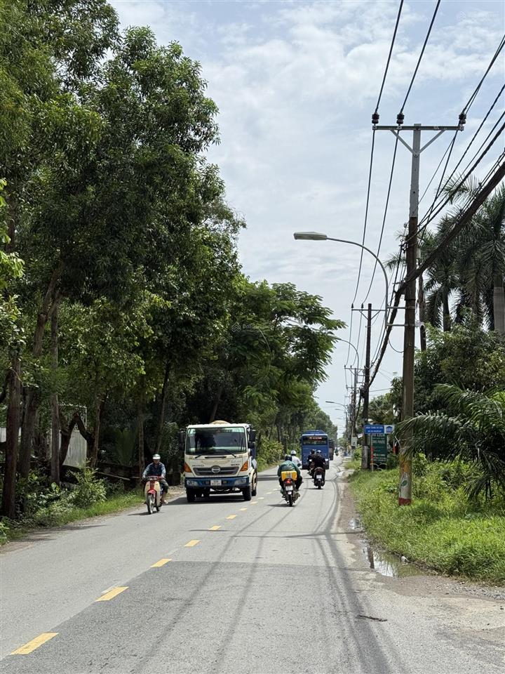 Bán gấp 80 m2 đất mặt tiền đường long thuận, quận 9 giá cực tốt, view 2 mặt tiền