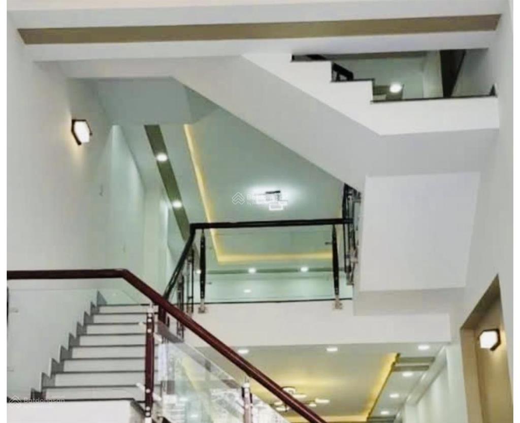 Nhà 3 lầu mặt tiền phường linh trung tp thủ đức .. giá 9,5 tỷ