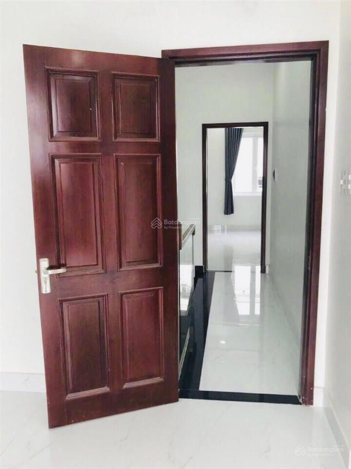 Nhà 3 lầu mặt tiền phường linh trung tp thủ đức .. giá 9,5 tỷ