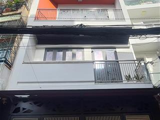 5x10m, 5 lầu, hđ thuê 30tr, nhà hxh khu ẩm thực phan xích long, bán 10.9 tỷ