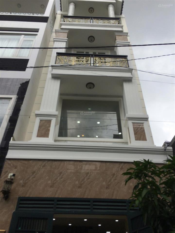 Nhà khu hưng phú, đường nhựa đối diện khu giga mall