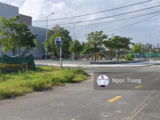 Bán gấp trả nợ, nên hạ giá hết cơ đất 2 mặt tiền hoàng trọng mậu  phạm khiêm ích, đối diện cv, rẻ