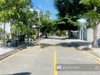 Bán 2 lô liền kề đường sơn thuỷ đông 1, khu biển sơn thuỷ đà nẵng. vị trí đẹp gần bãi tắm giá tốt