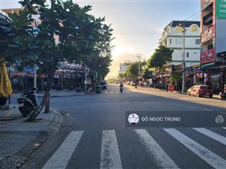 Hàng hiếm lô góc 850m2 mặt tiền phố biển nguyễn văn thoại xây dựng 20 tầng, vị trí gần bãi tắm.