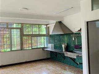 Cho thuê căn hộ tt e5 thanh xuân bắc dt 120m2 có 4pn, 2vs