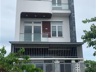 Bán nhà đẹp khu đô thị fpt đà nẵng diện tích 108m2