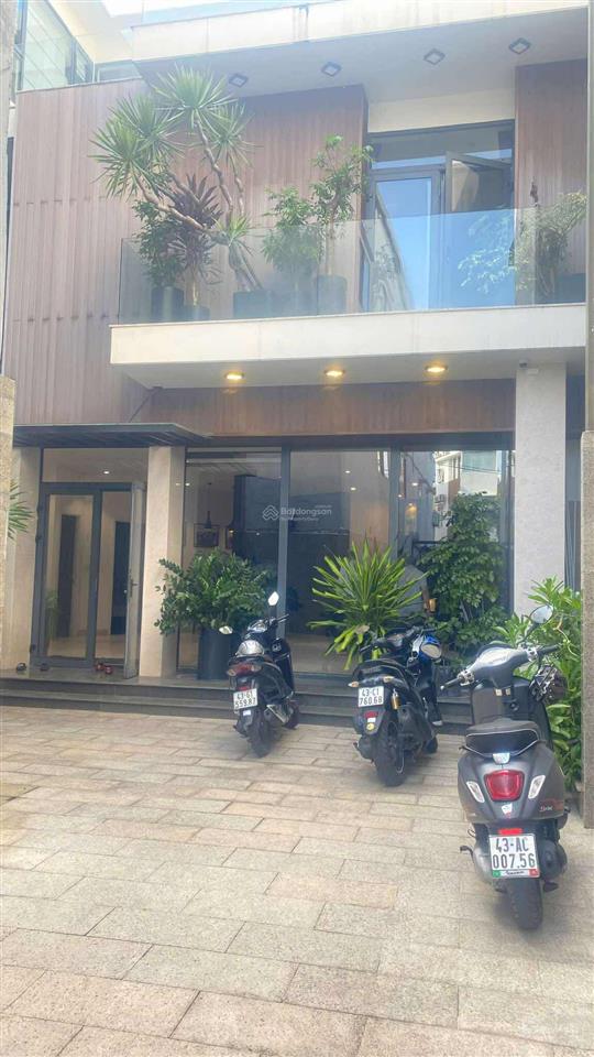 Bán siêu phẩm mặt tiền lê hồng phong  hải châu, diện tích 271m2