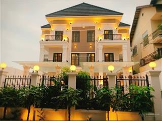 Cho thuê biệt thự hồ bơi q7 giá chỉ 65 triệu/tháng