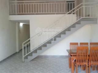 Cho thuê nhà tầng trệt kiệt betong 5m5 tôn đản, hoà phát, cẩm lệ. sân đổ oto, tầng thượng rộng