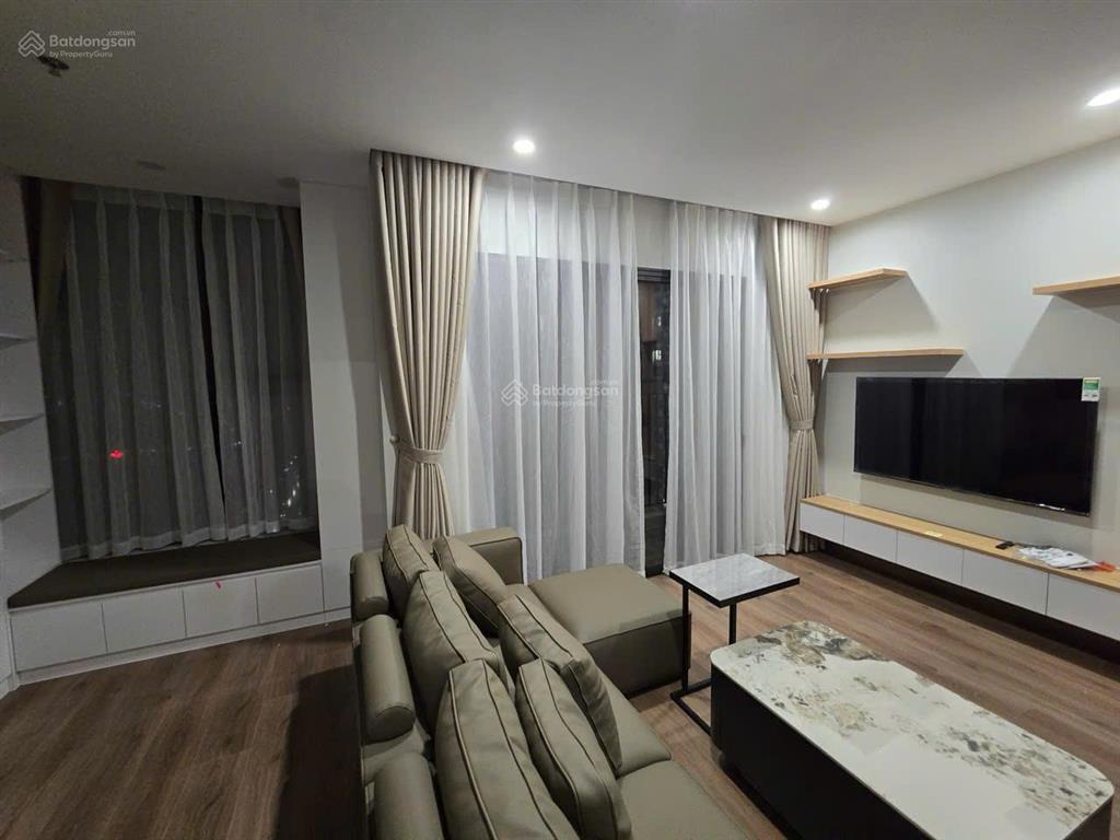 Bán căn 64m2 2pn tòa imperia smart city (i3) giá 5,4 tỷ, nhà full đồ sẵn sổ hỗ trợ vay