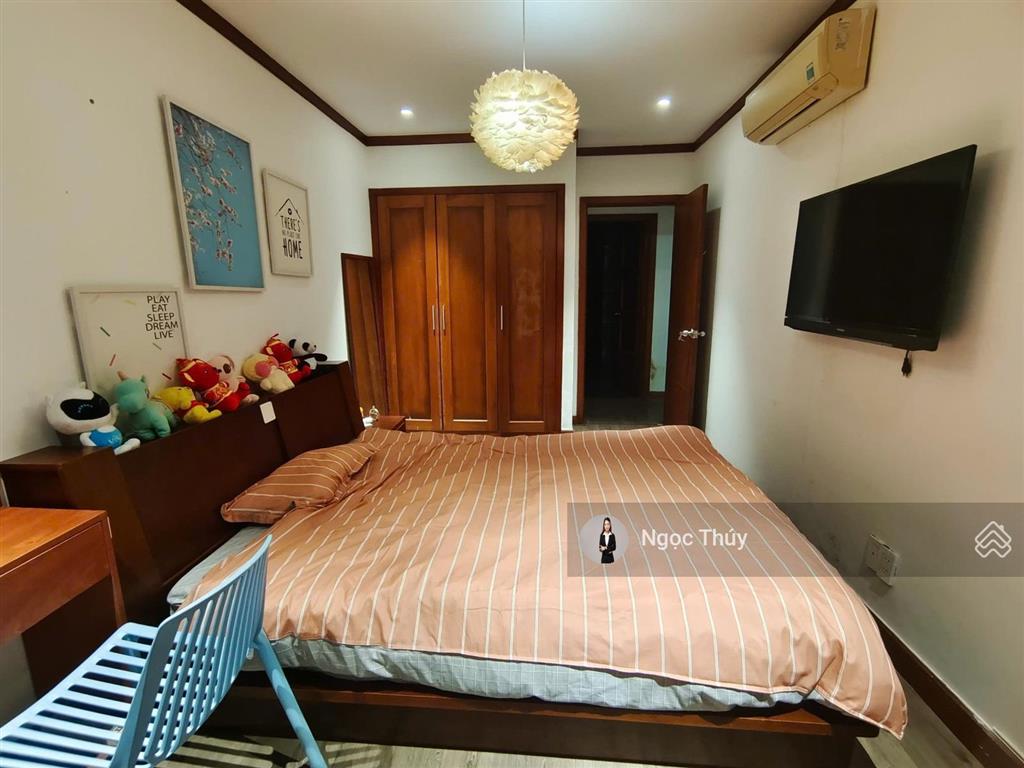 Chỉ còn đúng 1 căn góc 3pn  khu a  117m2 cần bán. hàng hiếm