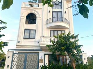 Lô duy nhất bộ công an phạm hữu lầu 157m2 giá đầu tư  mt đường lớn 16m