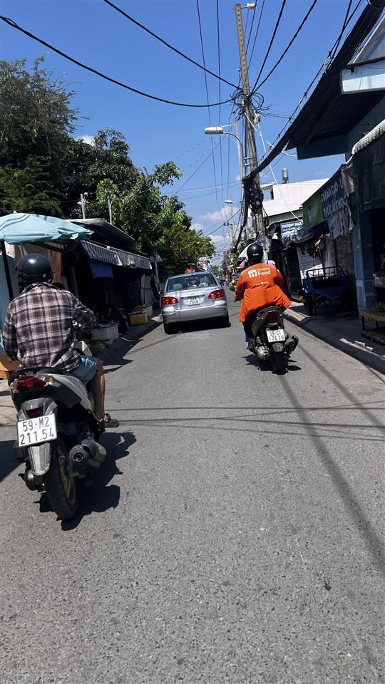 Bán nhà hẻm xe hơi huỳnh tấn phát 3,950tr, hẻm chính 6m gần cầu phú xuân