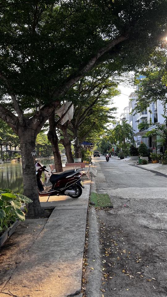 Nhà rẻ nhất kdc phú mỹ phạm hữu lầu, quận 7, 90m2, 3 tầng, chỉ 11 tỷ