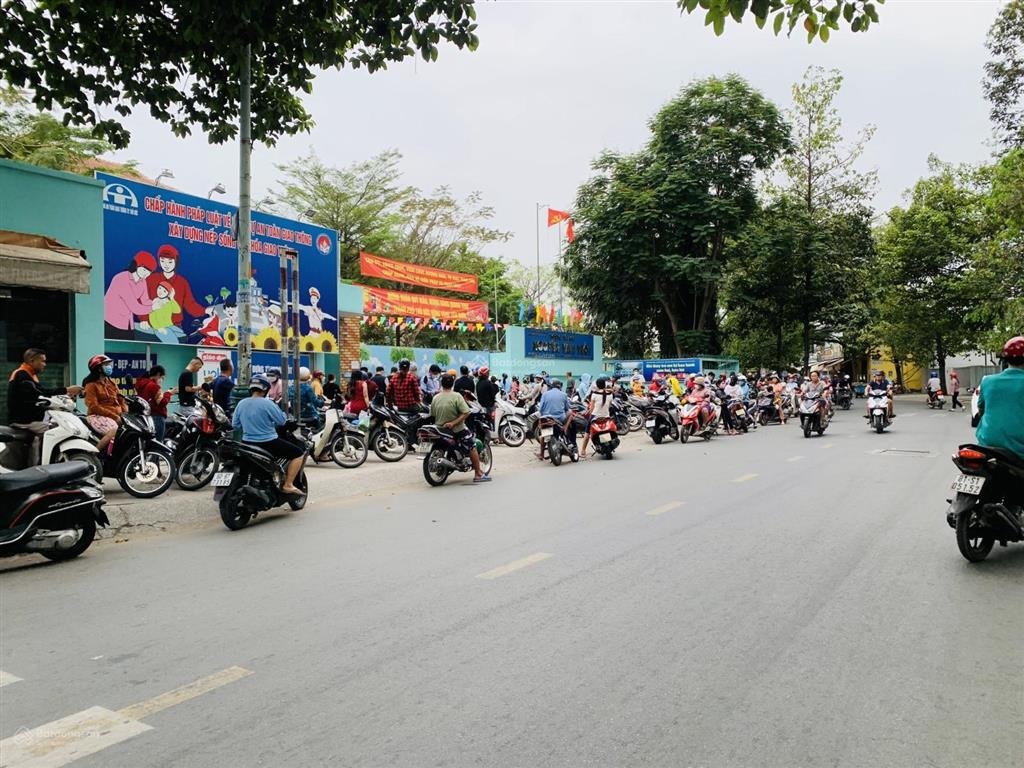 Bán căn petroland bình trưng đông căn view công viên 0902 454 ***