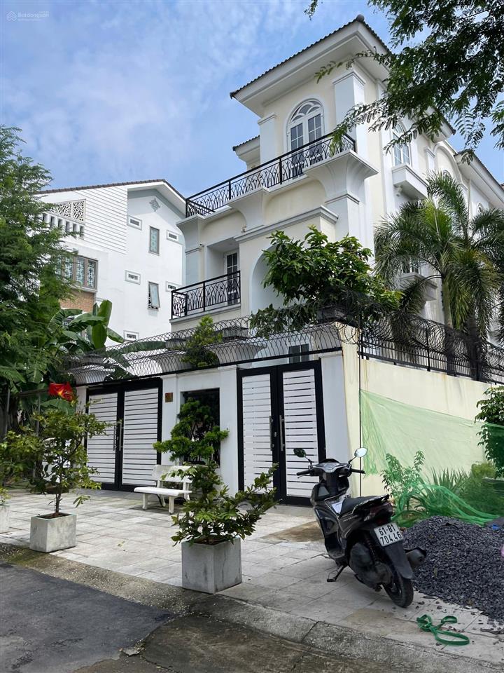 Bán lô đất 8x20m, 8x22m xây biệt thự hoặc dạng tòa nhà văn phòng 0902 454 ***