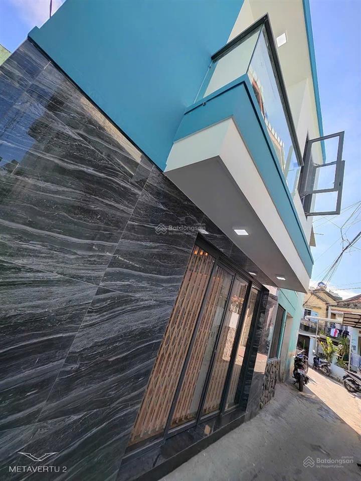 Bán nhà 2 tầng gần biển ngay trung tâm thành phố nha trang giá chỉ 2tỷ450