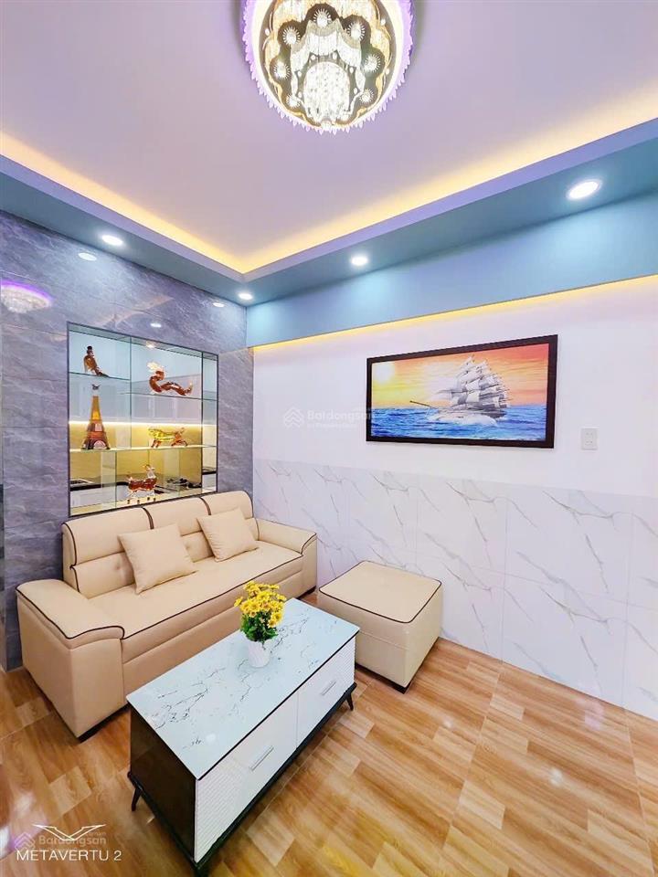 Bán nhà 2 tầng gần biển ngay trung tâm thành phố nha trang giá chỉ 2tỷ450